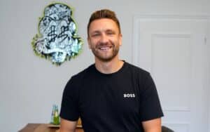 Finanzberater Philipp Flade erklärt mit der richtigen Strategie mehr aus staatlichen Förderungen herausholen